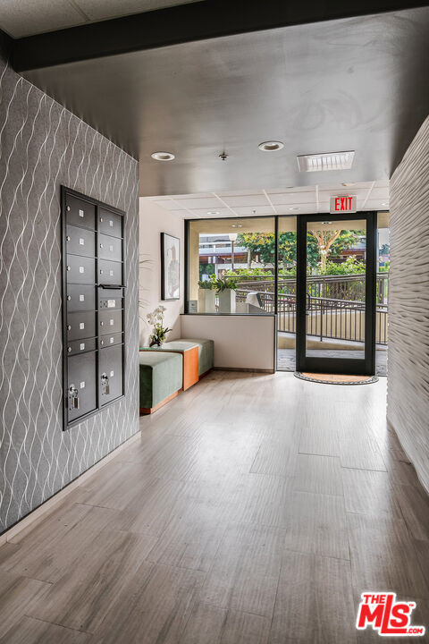 4447 W Lakeside Dr Unit: 202