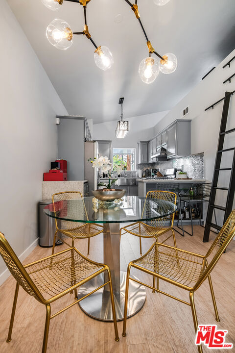 4447 W Lakeside Dr Unit: 202