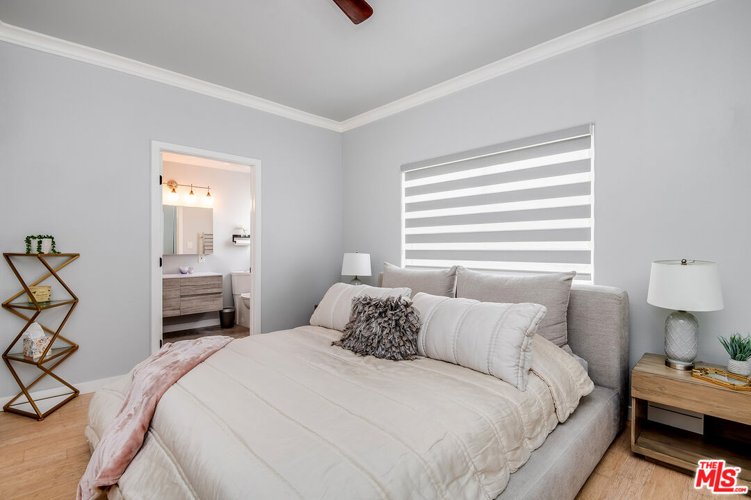 4447 W Lakeside Dr Unit: 202