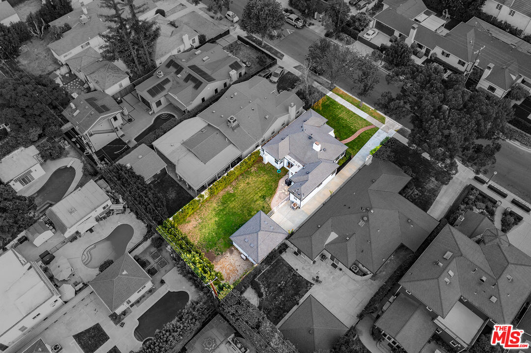 4227 Warner Blvd