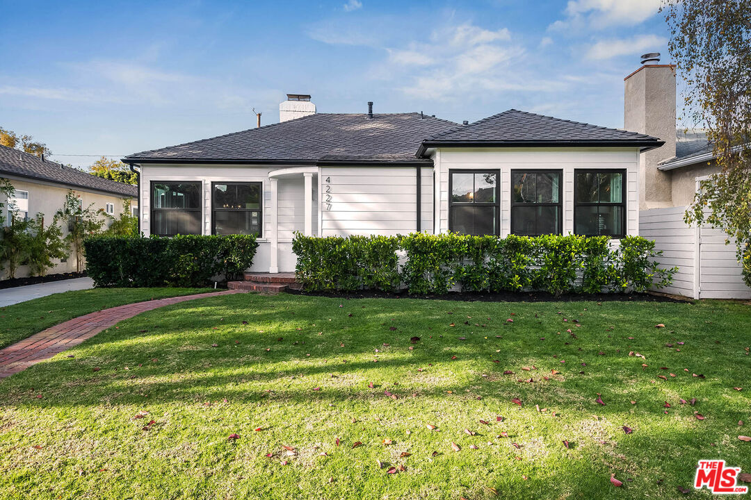 4227 Warner Blvd