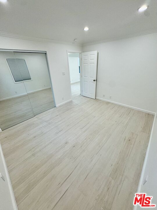 4522 Laurel Canyon Blvd