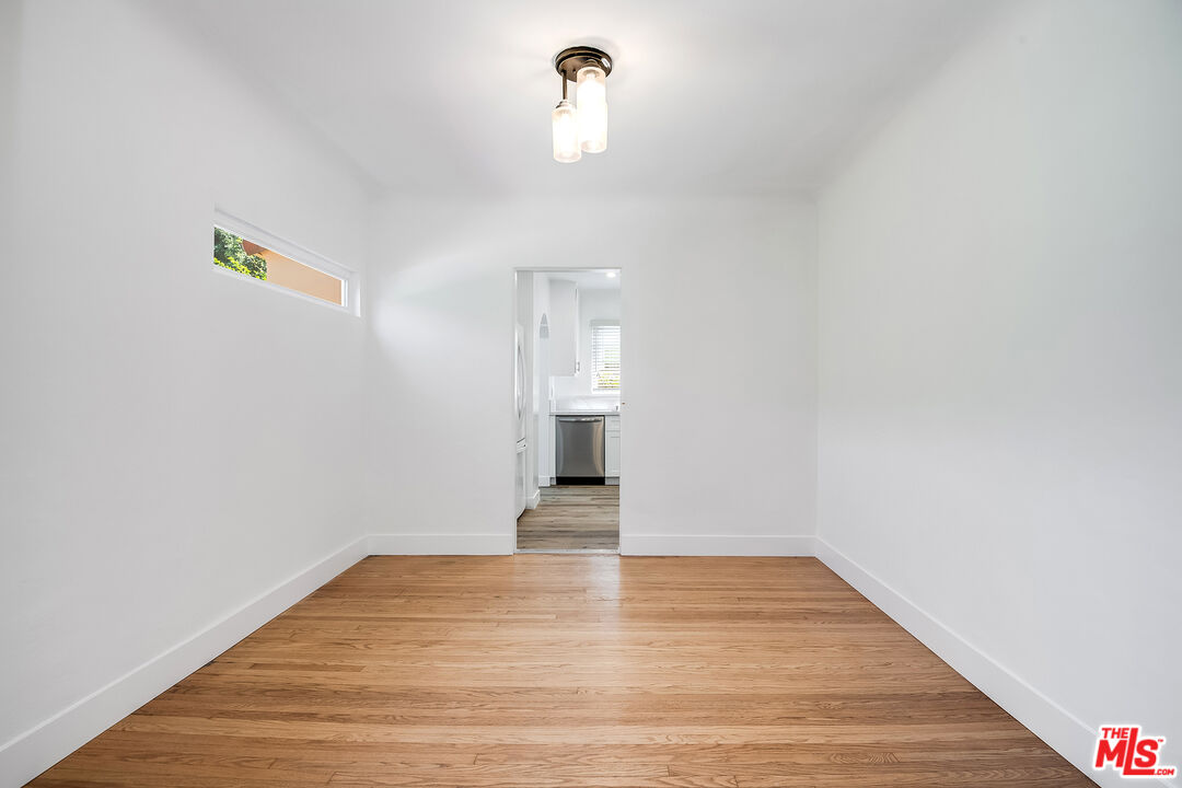 4418 Brunswick Ave