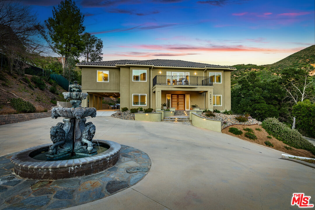 29677 Mulholland Hwy