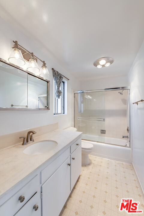 4131 Warner Blvd Unit: Unit C