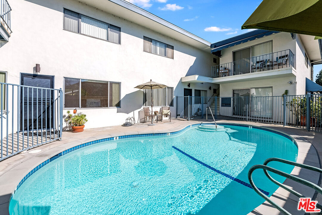 4131 Warner Blvd Unit: Unit C