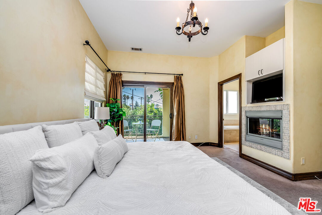 4125 W Hood Ave Unit: 103
