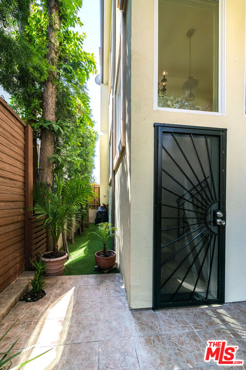 4125 W Hood Ave Unit: 103