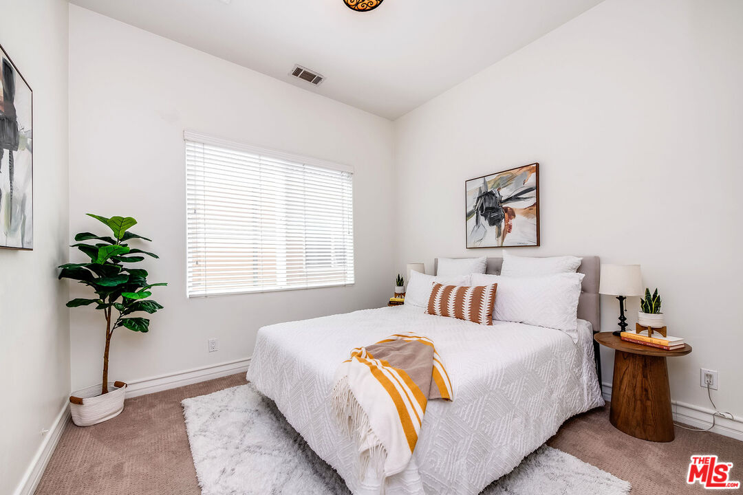 4125 W Hood Ave Unit: 103