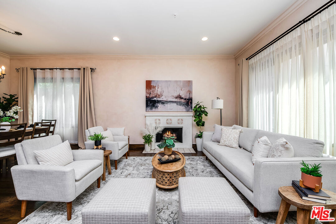 4125 W Hood Ave Unit: 103