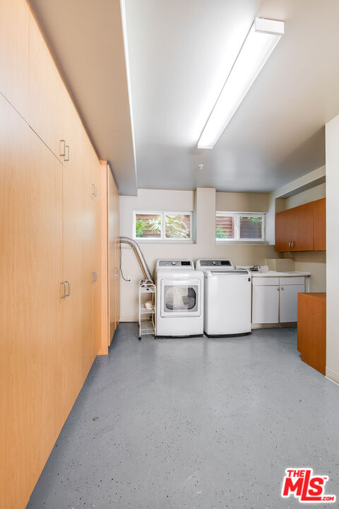 4125 W Hood Ave Unit: 103