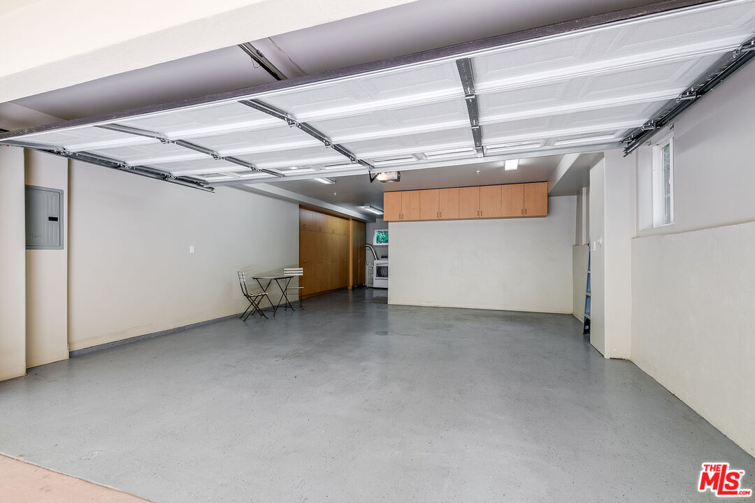 4125 W Hood Ave Unit: 103