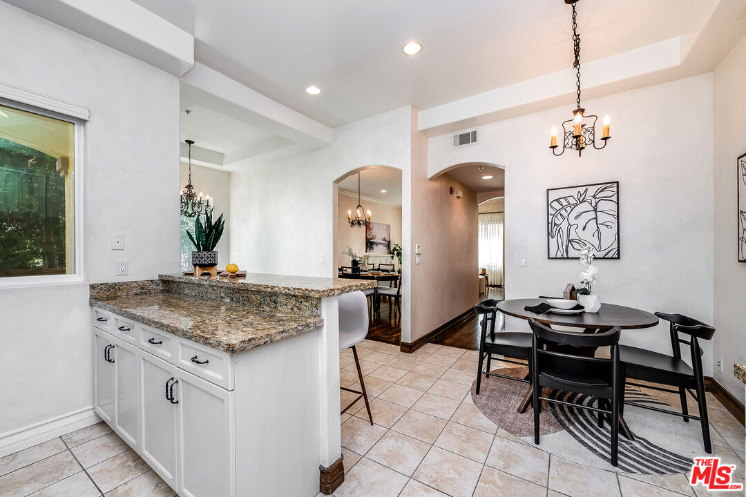 4125 W Hood Ave Unit: 103