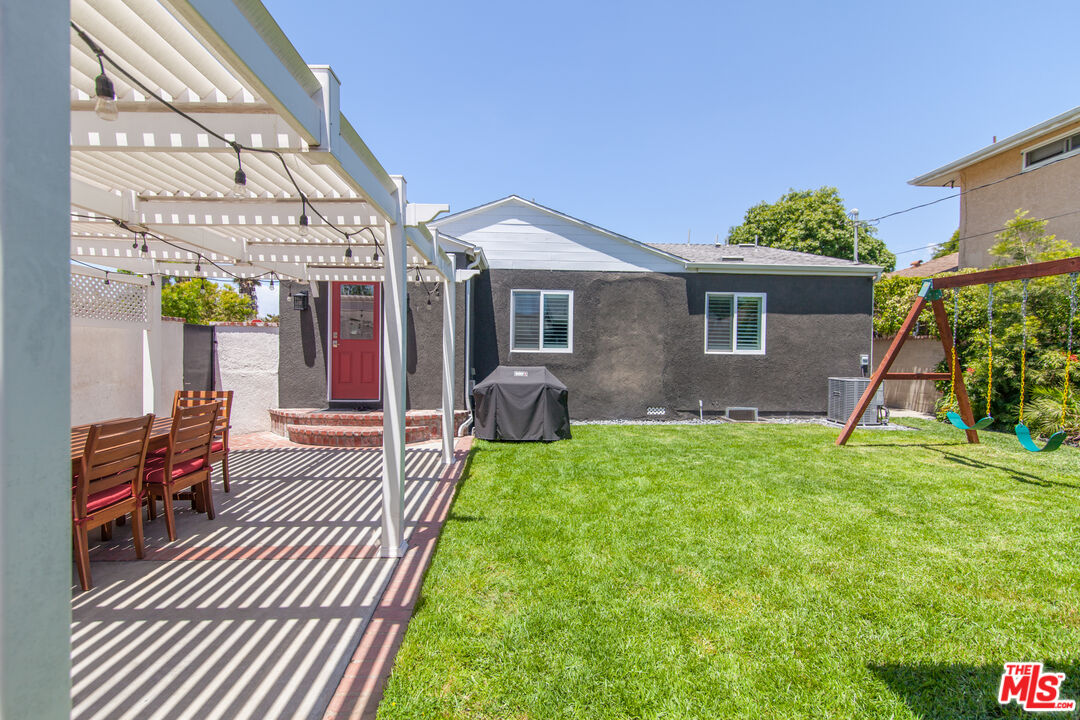 3920 W Clark Ave