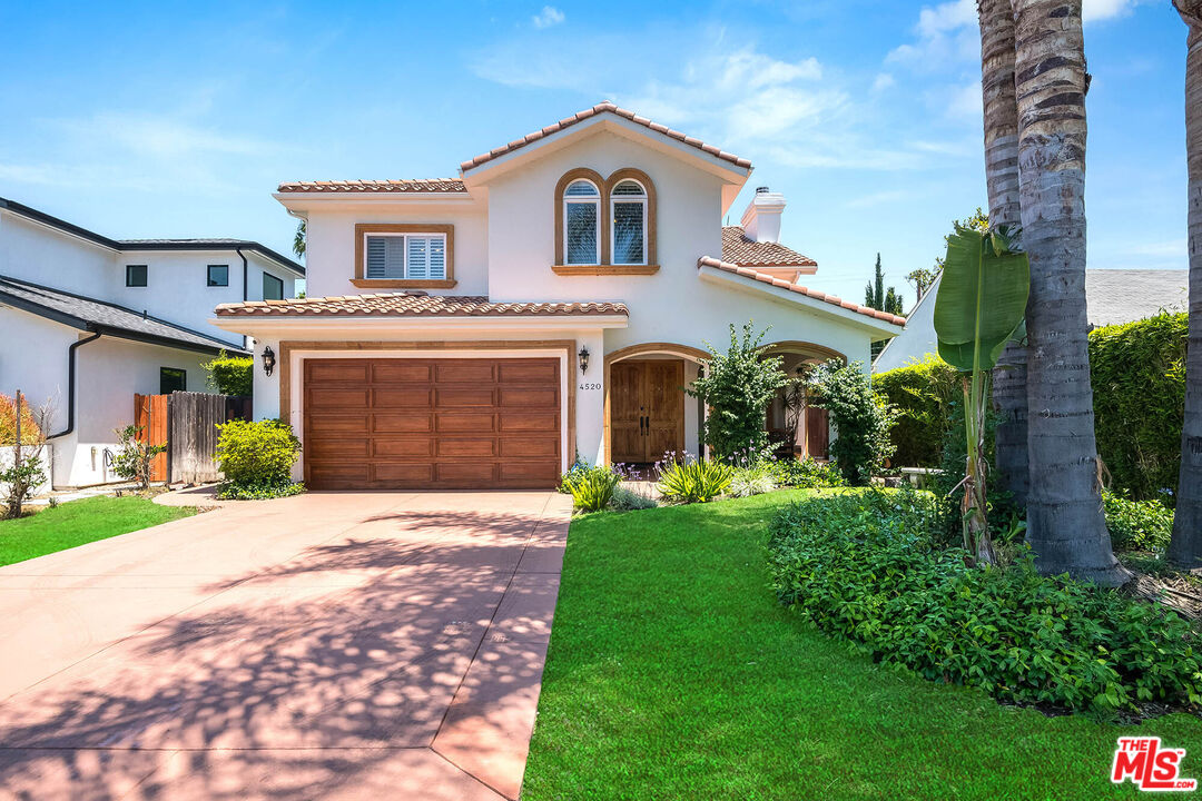 4520 TYRONE AVE