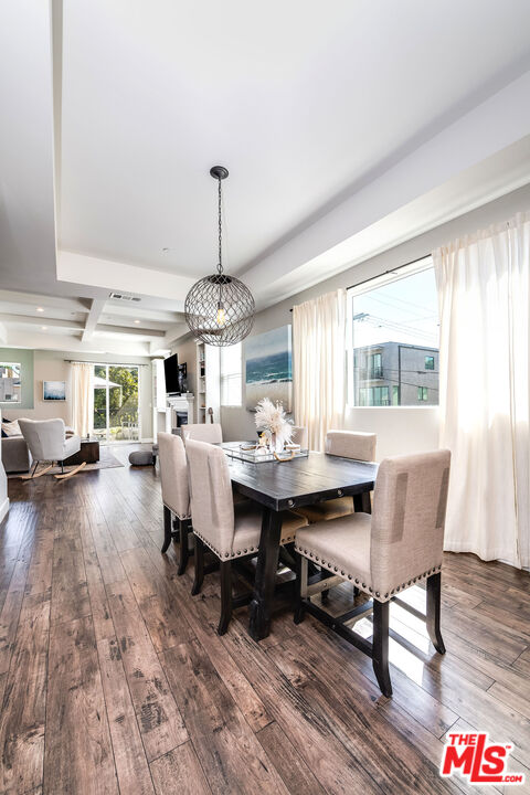 4840 Cleon Ave Unit: 108