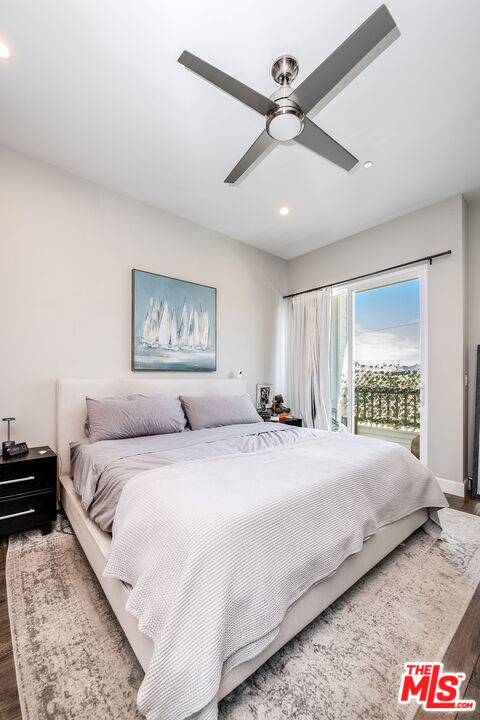 4840 Cleon Ave Unit: 108