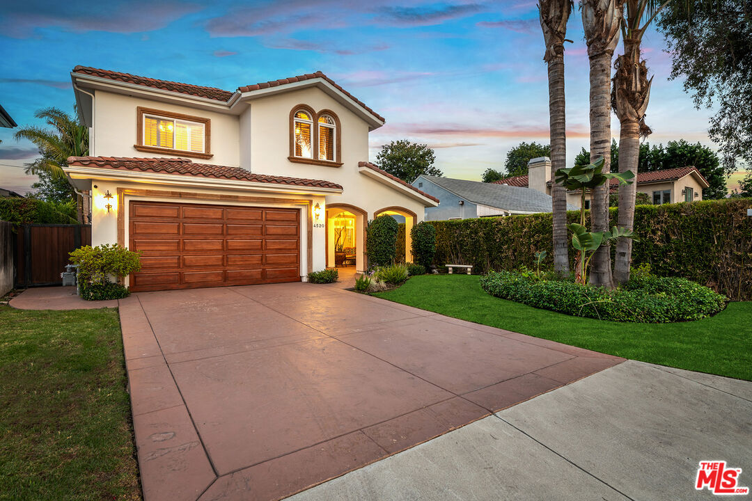 4520 TYRONE AVE