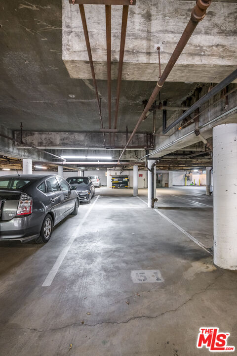 10707 Camarillo St Unit: 108