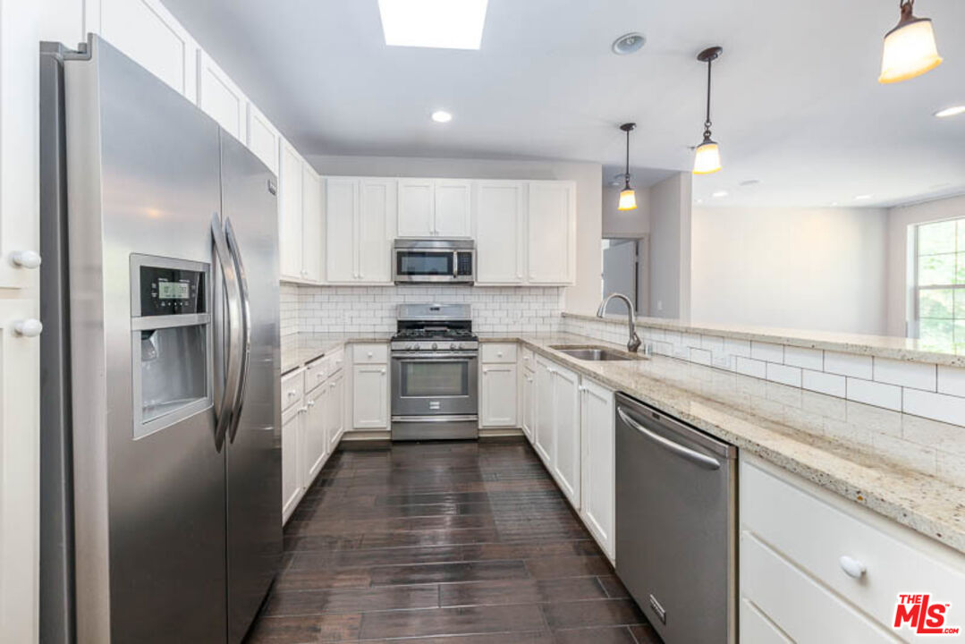 10639 WOODBRIDGE ST Unit: 303