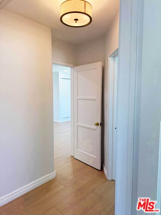 4125 W Toluca Lake Ave