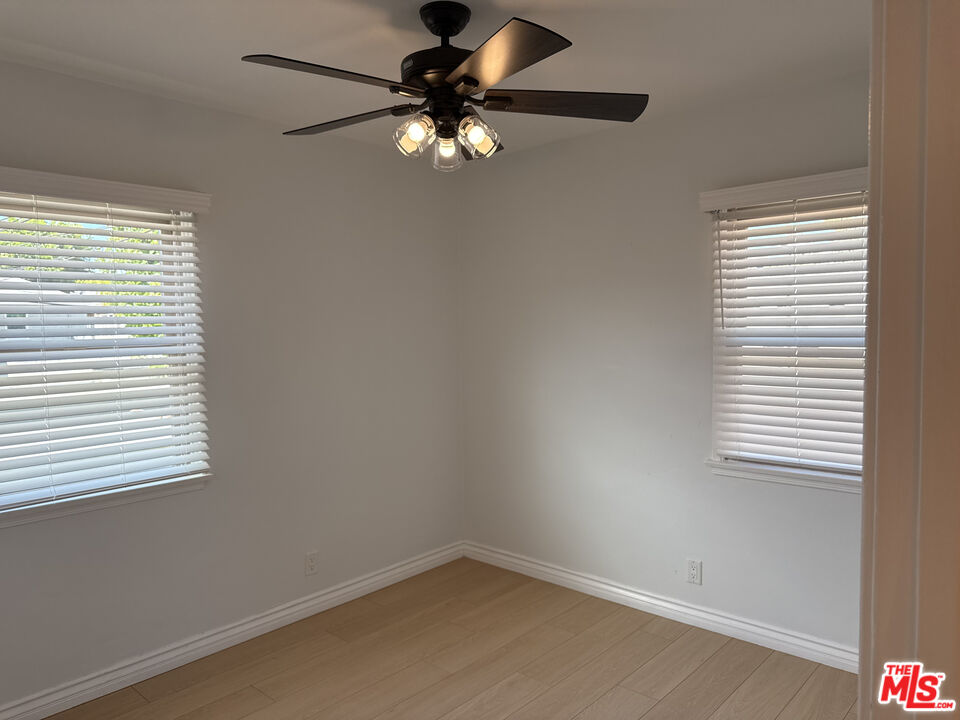 4125 W Toluca Lake Ave