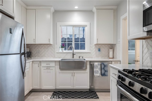 410 Cornell DR