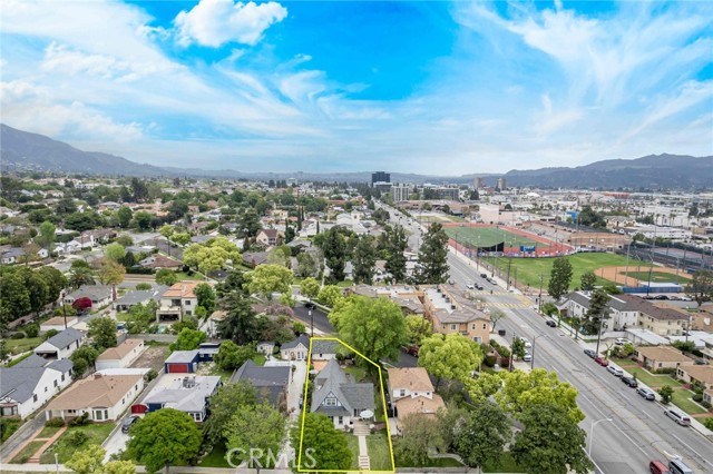 410 Cornell DR