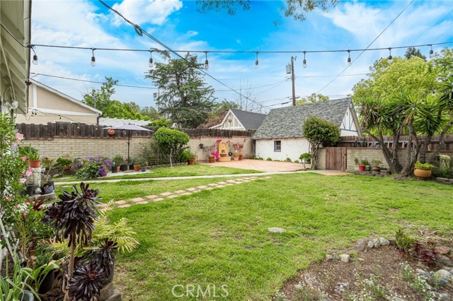 410 Cornell DR