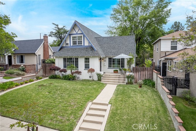410 Cornell DR