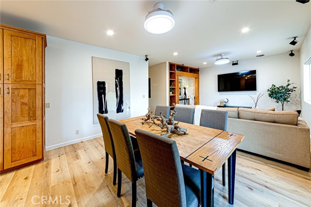 351 S Reese PL