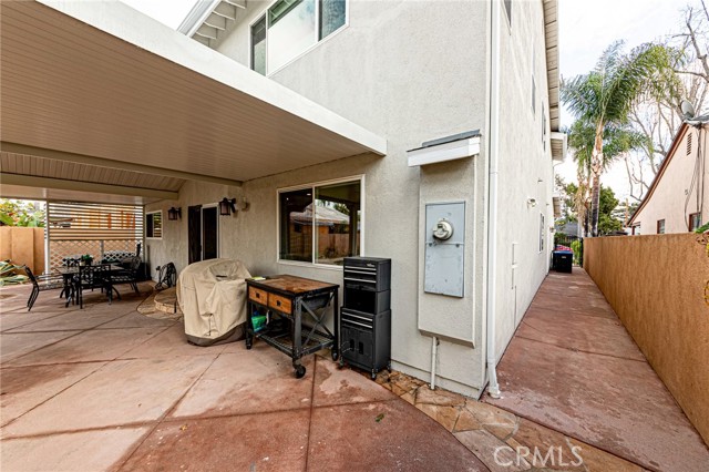 351 S Reese PL