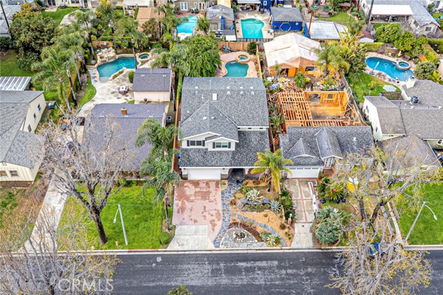 351 S Reese PL