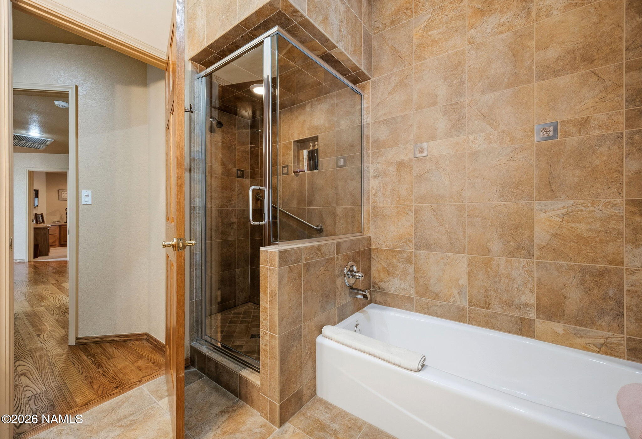 5779 Griffiths Spring