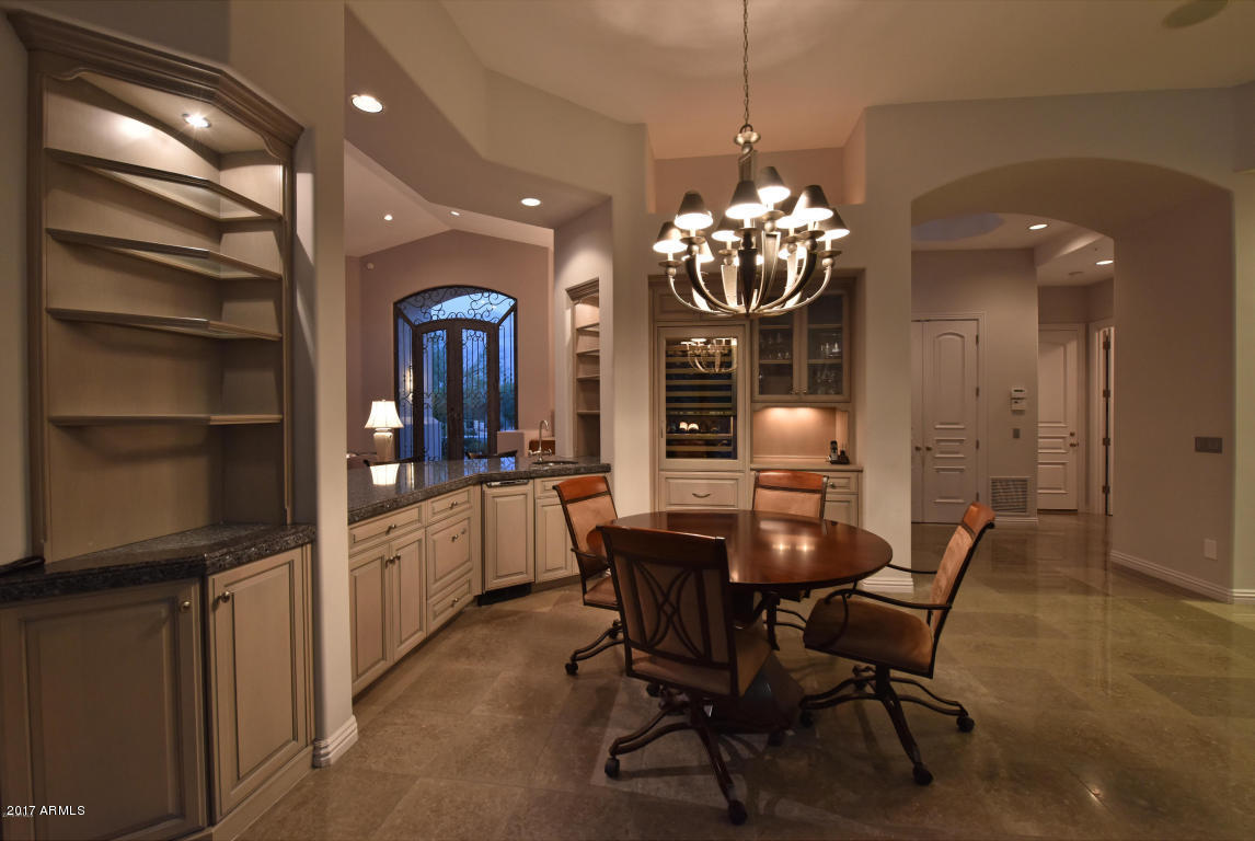 8350 E VIA DEL SOL Drive