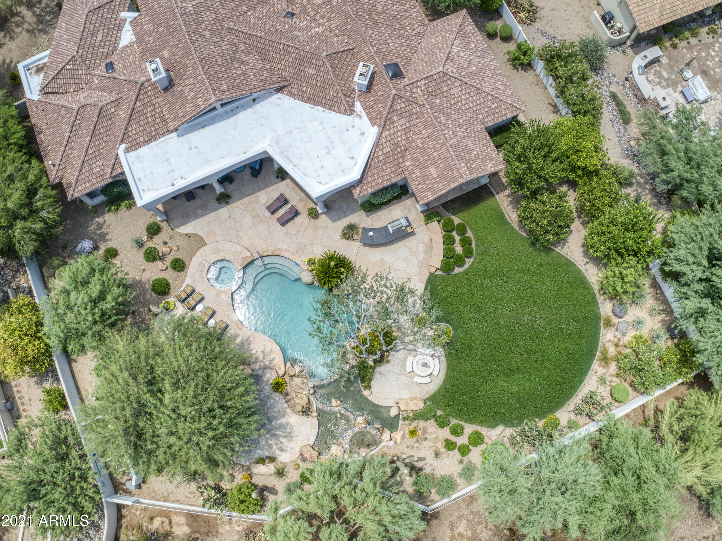 8350 E VIA DEL SOL Drive