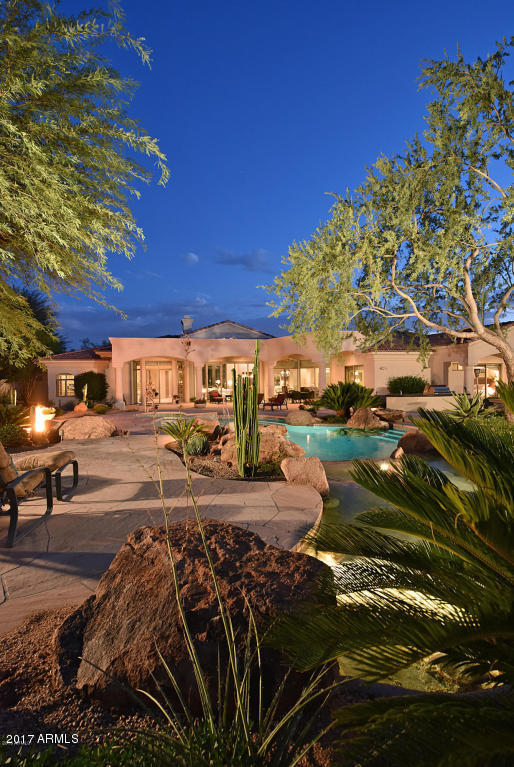8350 E VIA DEL SOL Drive