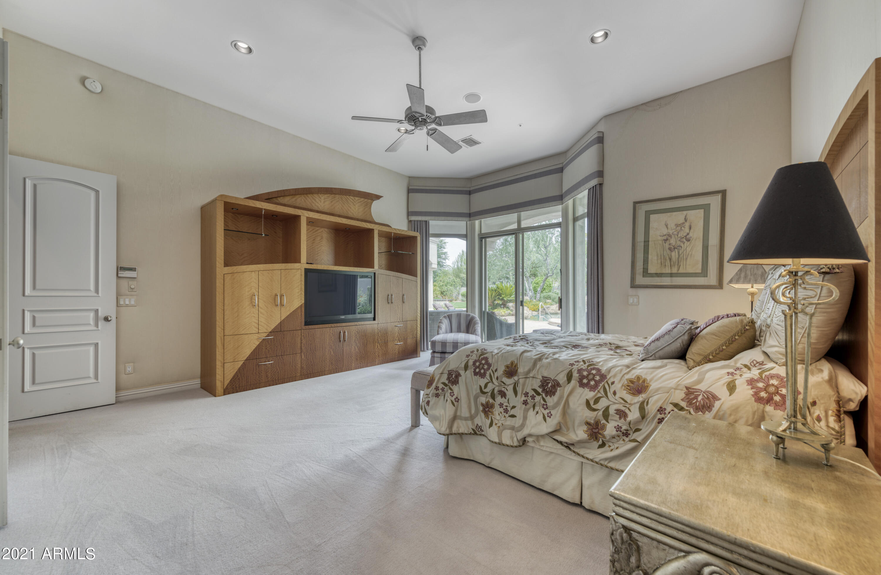 8350 E VIA DEL SOL Drive
