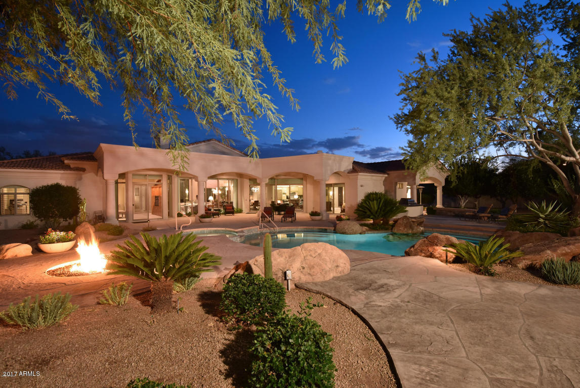 8350 E VIA DEL SOL Drive