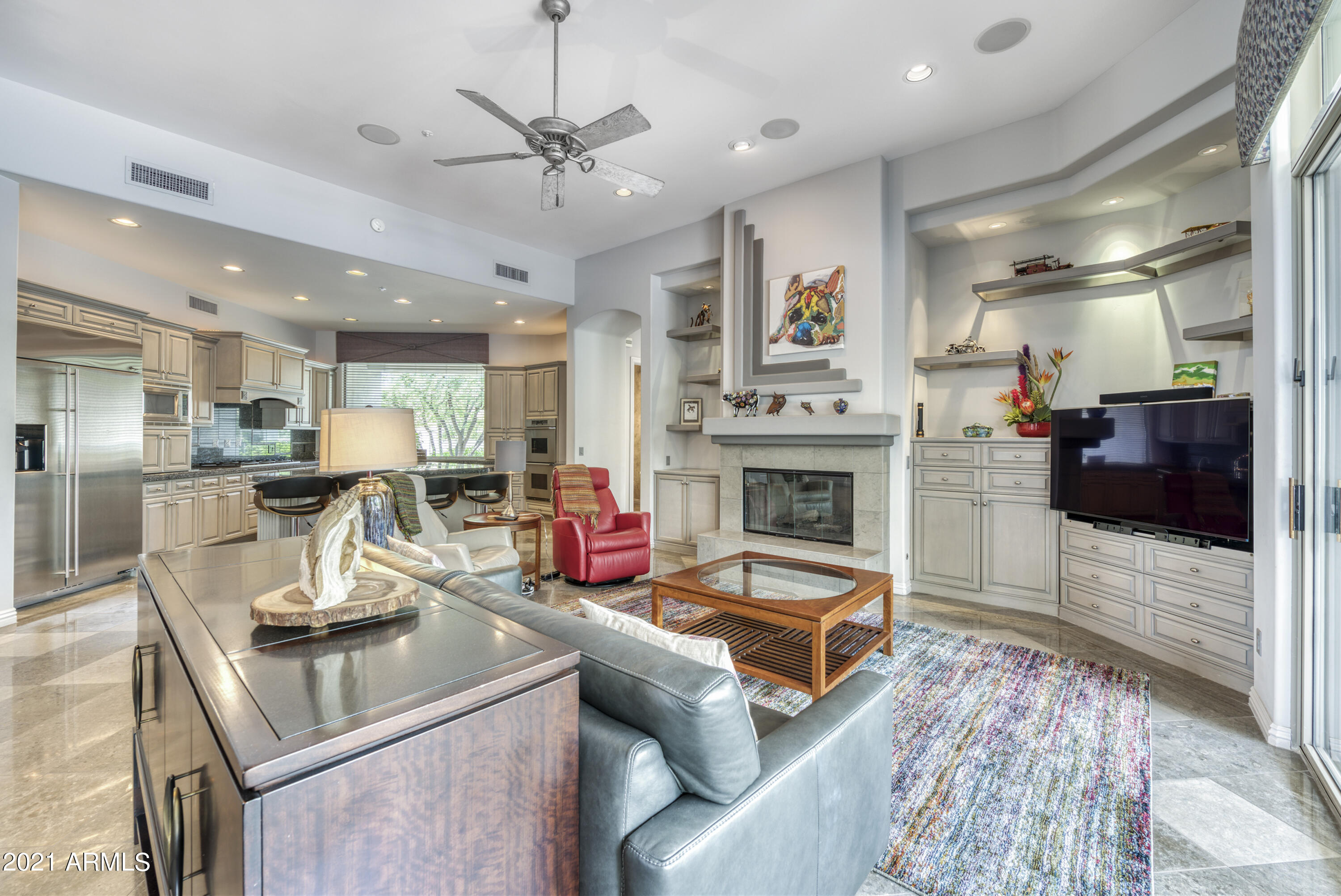 8350 E VIA DEL SOL Drive