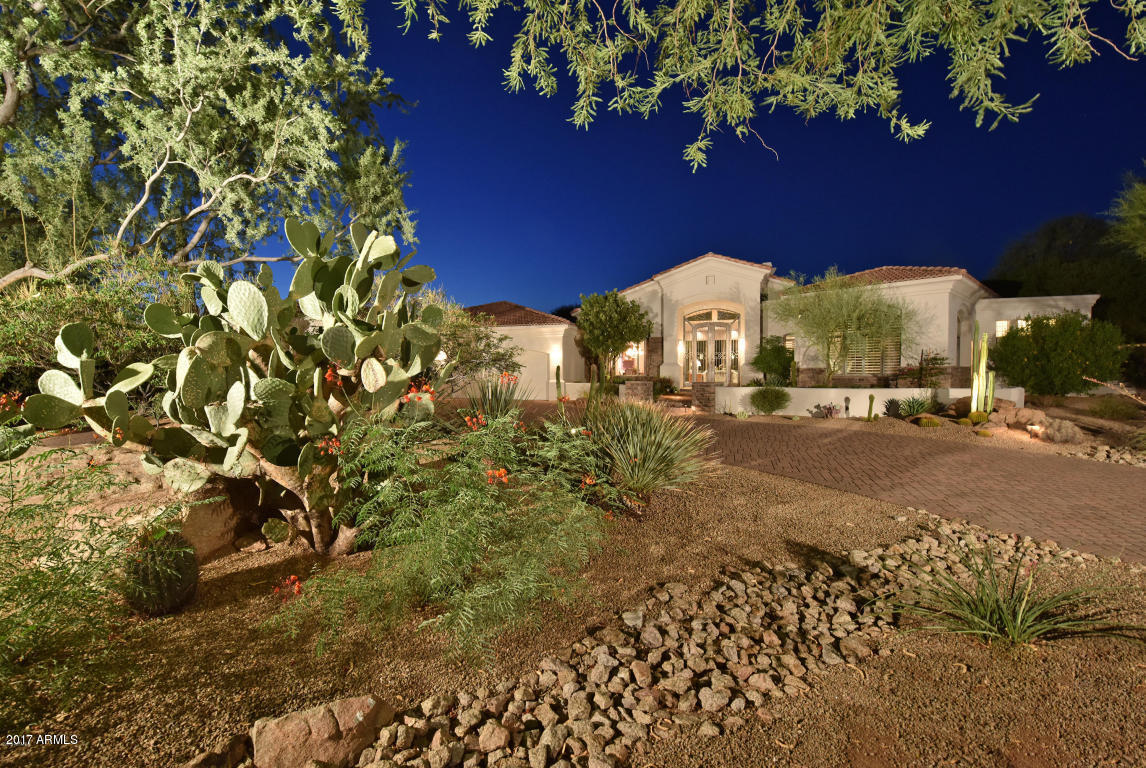 8350 E VIA DEL SOL Drive