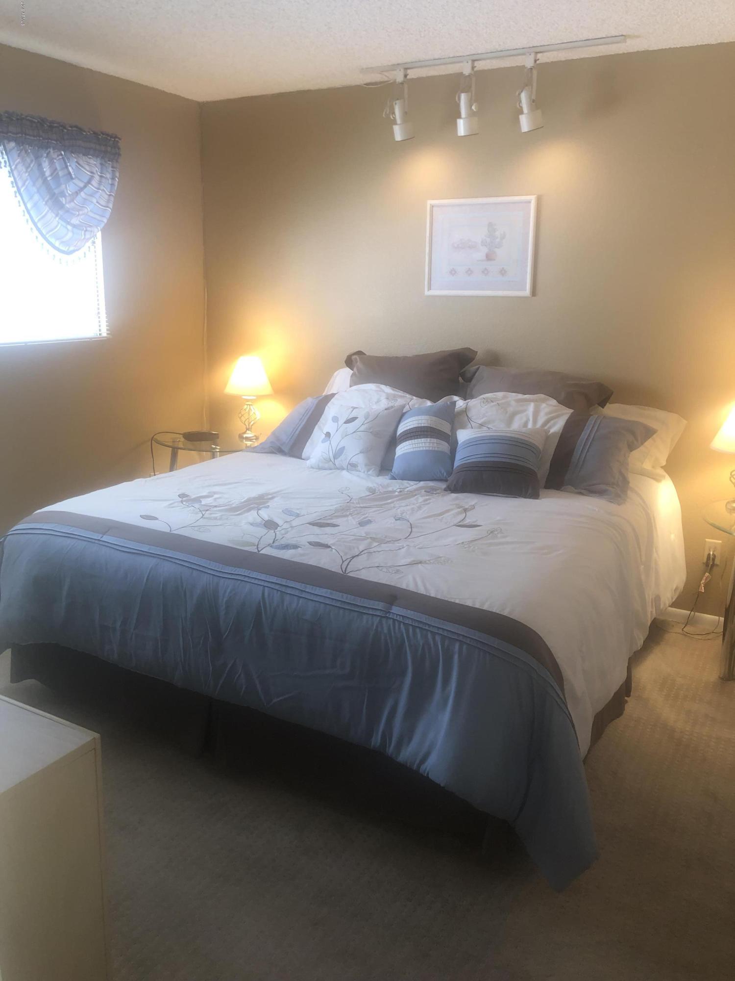 1149 E Sandpiper Drive 214