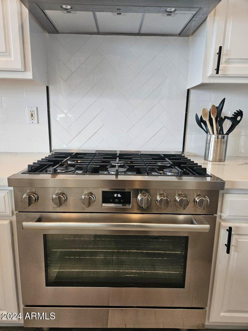 28990 N WHITE FEATHER Lane 150