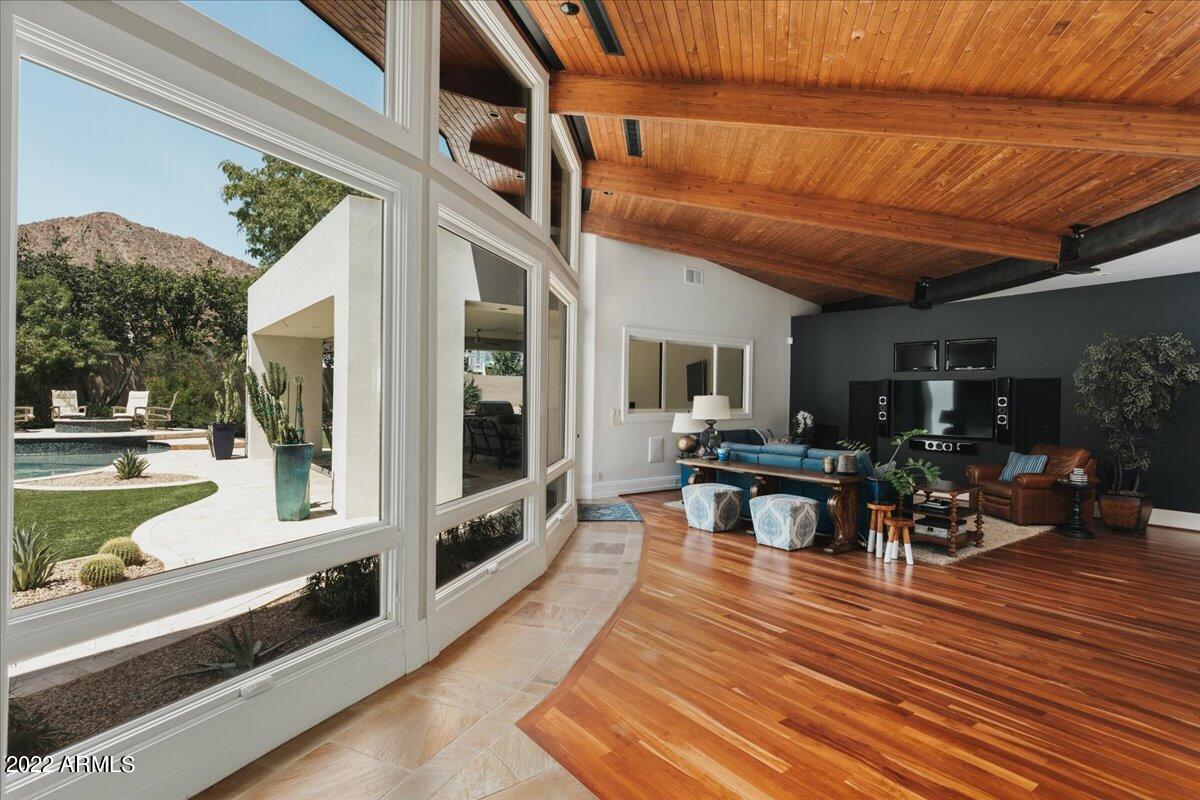 5520 E CALLE DEL NORTE --