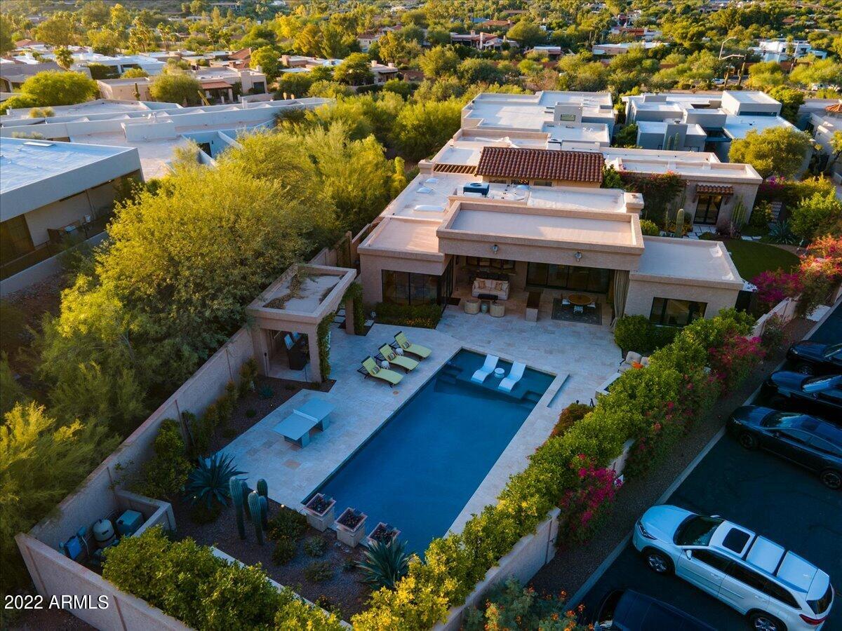 5950 N ECHO CANYON Drive