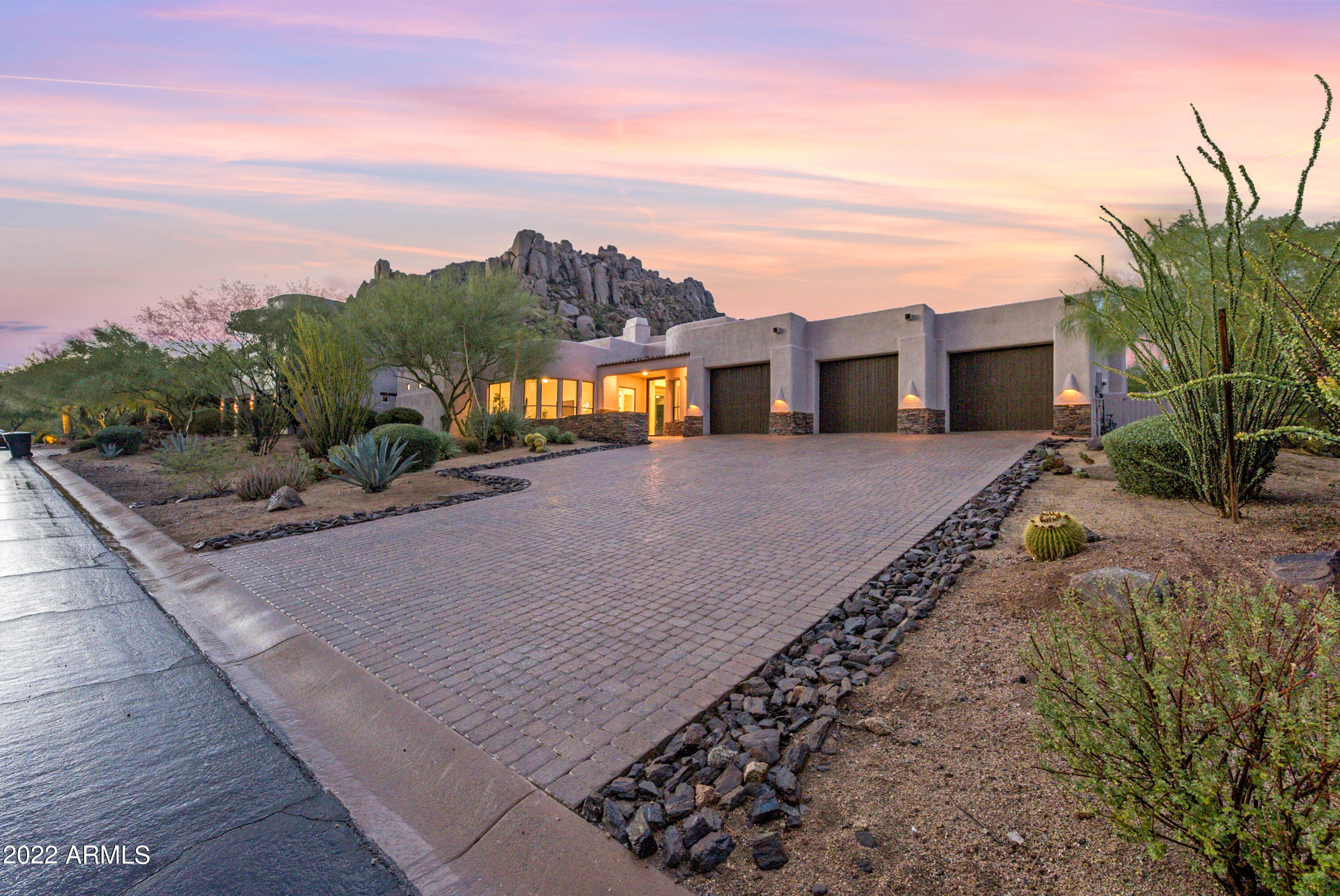 11372 E LA JUNTA Road
