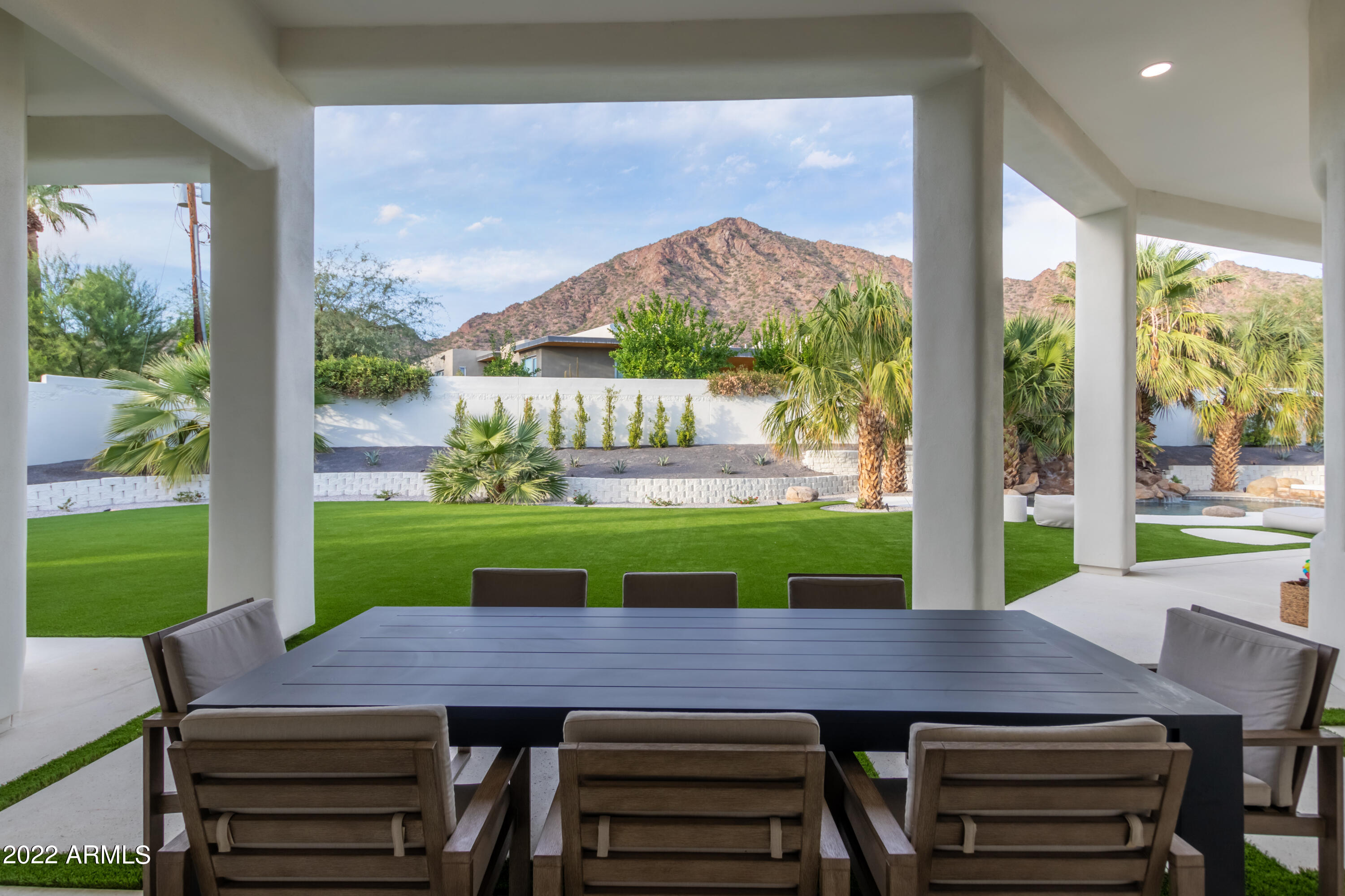 5316 E ROYAL VIEW Drive S