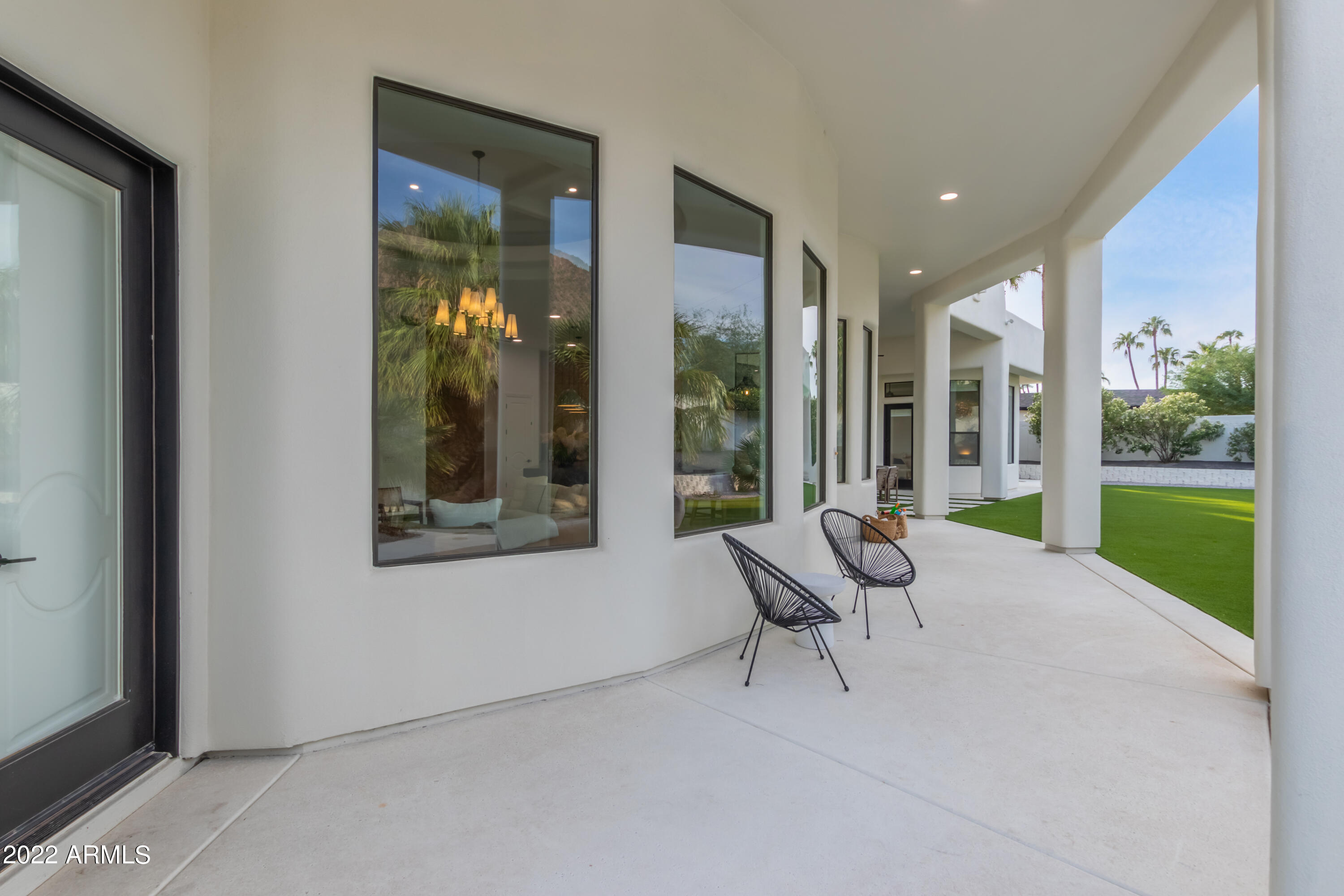 5316 E ROYAL VIEW Drive S