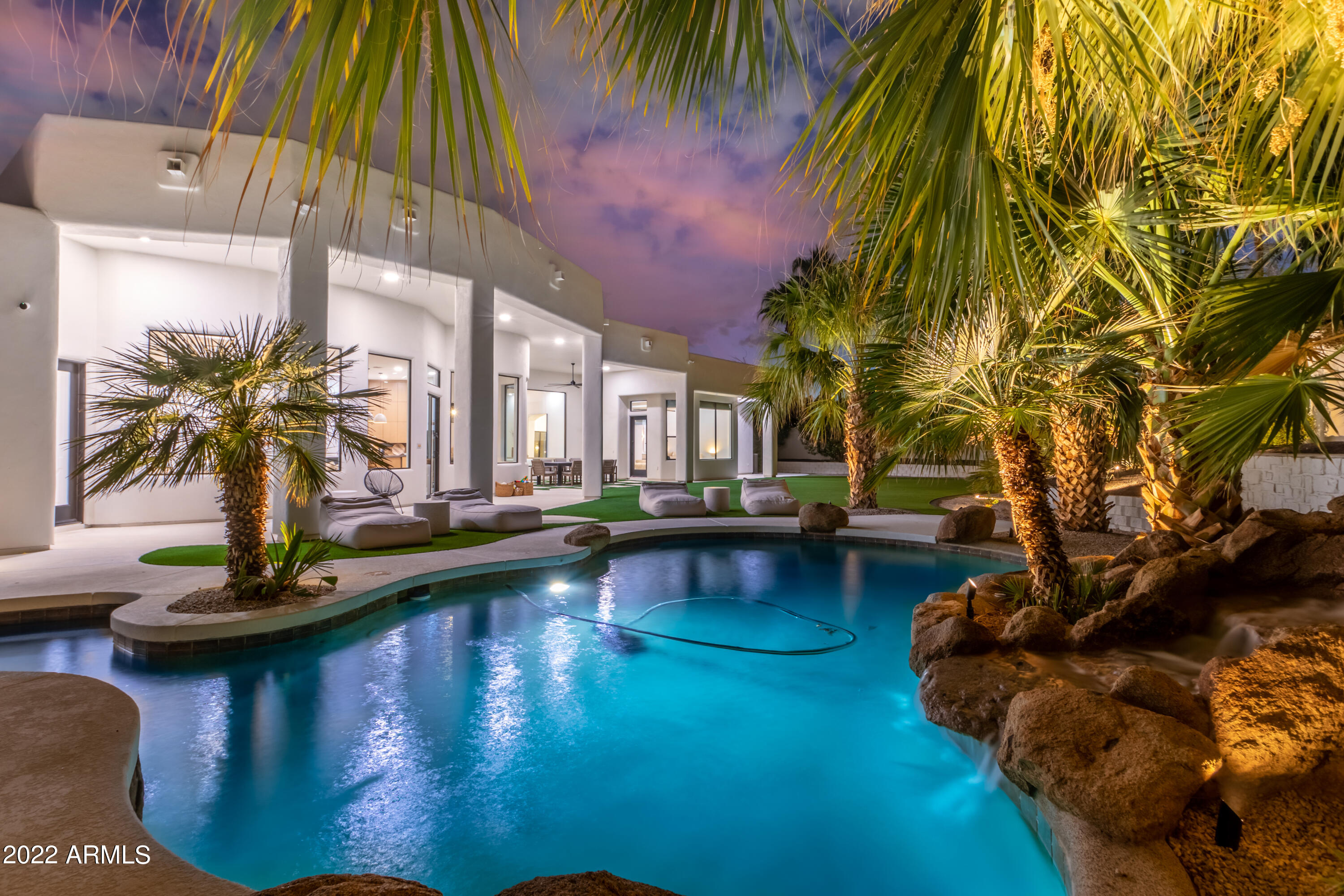 5316 E ROYAL VIEW Drive S