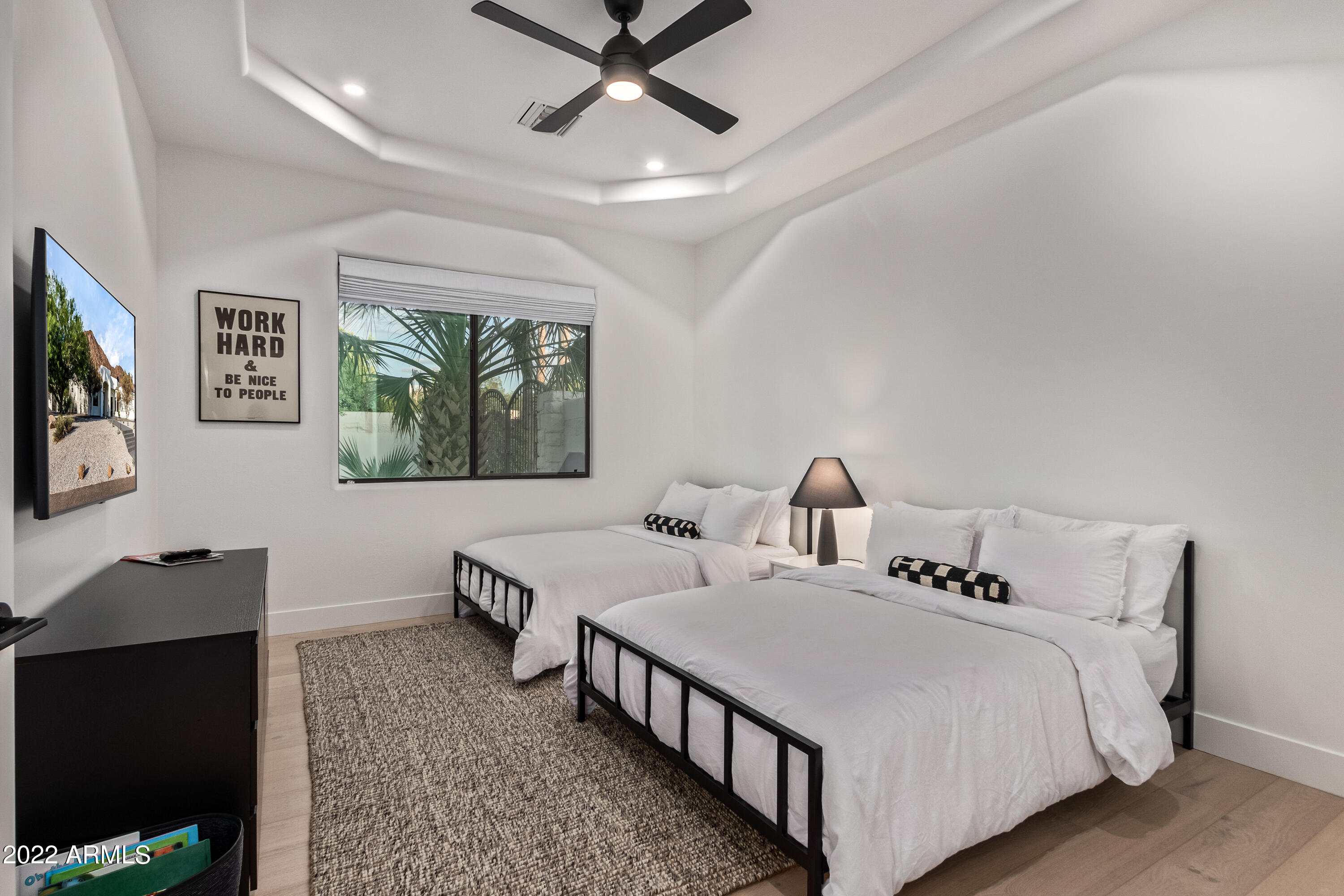 5316 E ROYAL VIEW Drive S